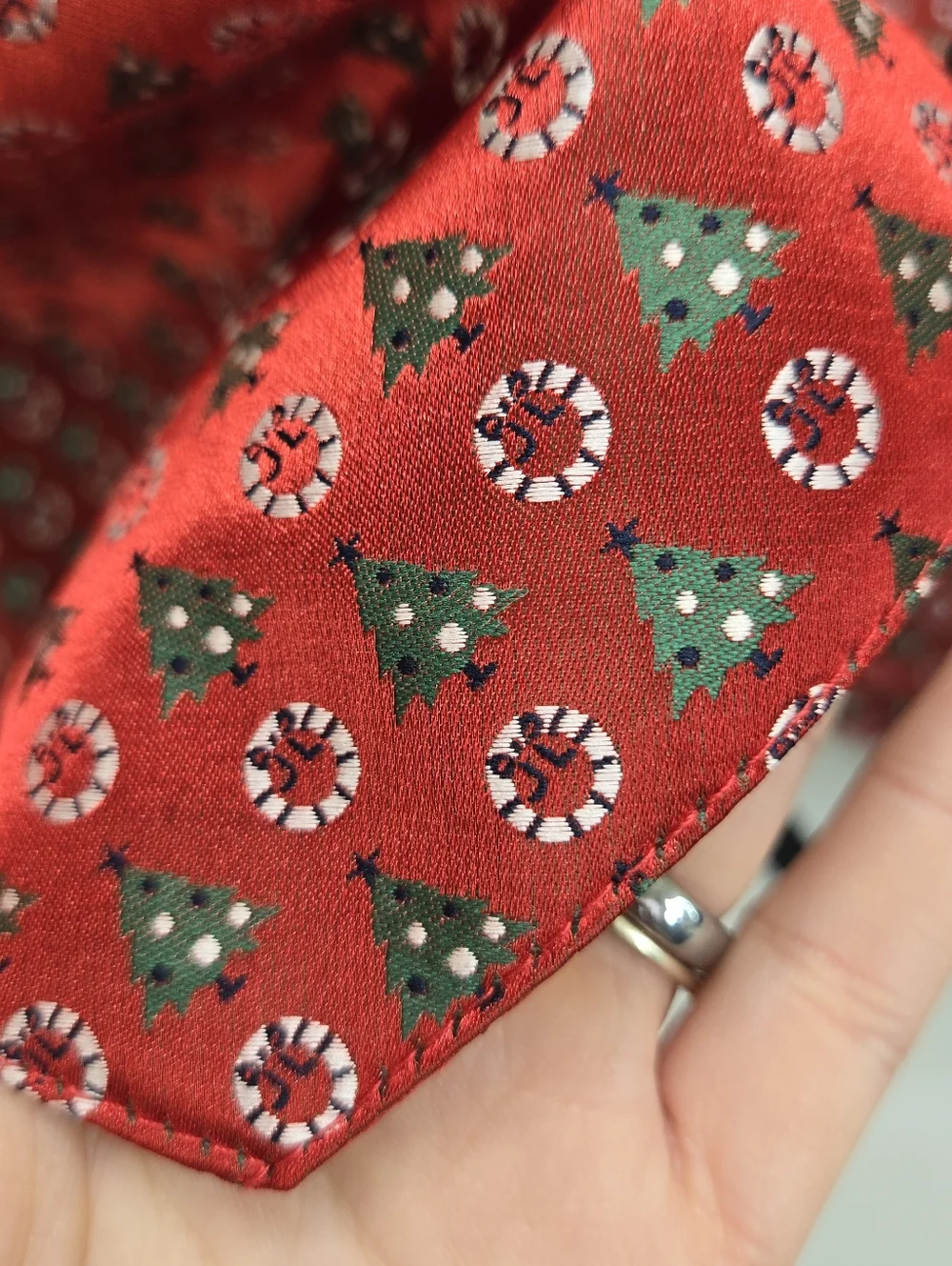Novelt-ties Mens XL Christmas Tree Vest Red Holiday Tuxedo Waistcoat Festive Vtg